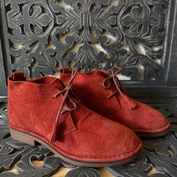 Hush Puppies Cyra Catelyn Red Suede Desert Chukka Booties Women’s 7.5 Academia - Picture 2 of 10